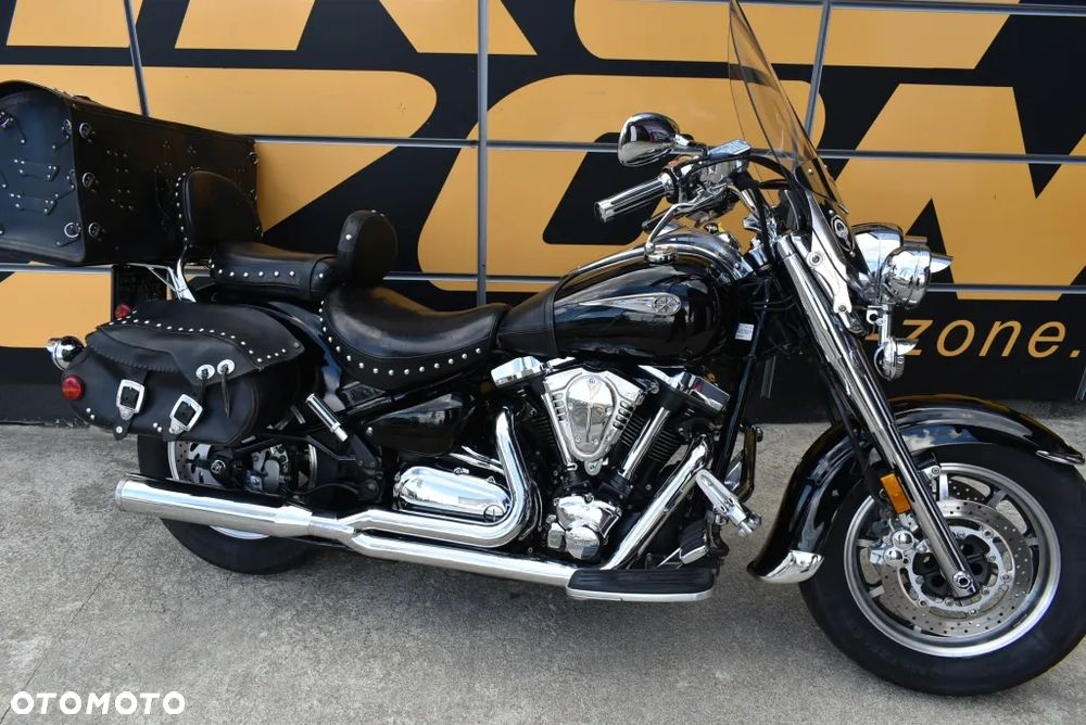 Yamaha Road Star - 3