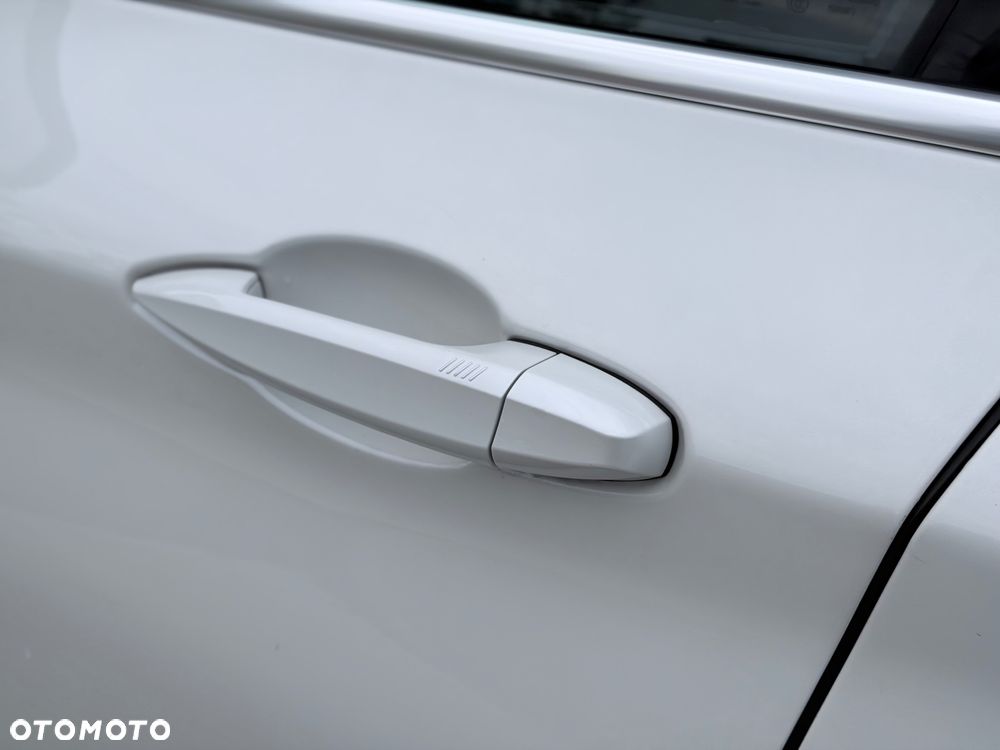 BMW X1 - 15