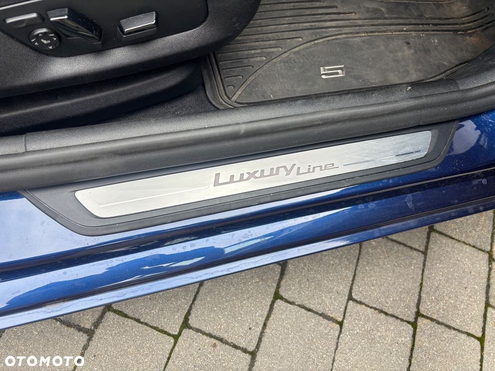 BMW Seria 5 520d xDrive Luxury Line - 9