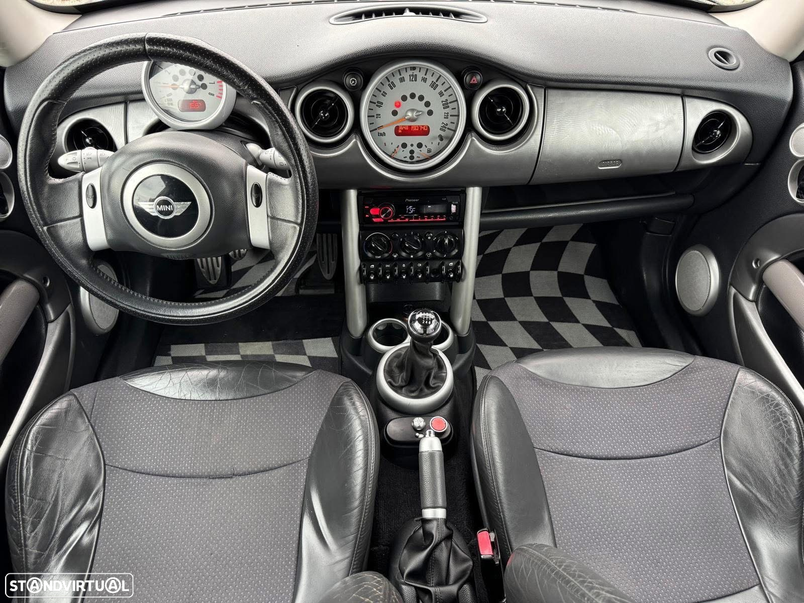 MINI 3 Portas Cooper S JCW Kit - 3