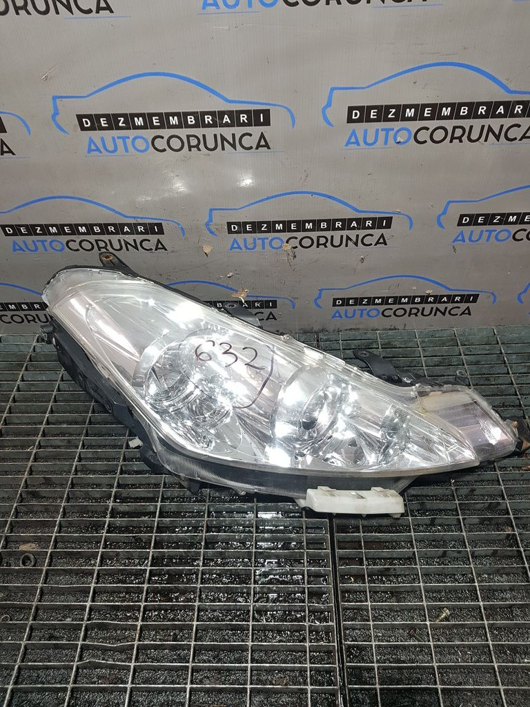 Far Dreapta Peugeot 4007 2007 - 2012 SUV 5 Usi (632) Xenon - 2