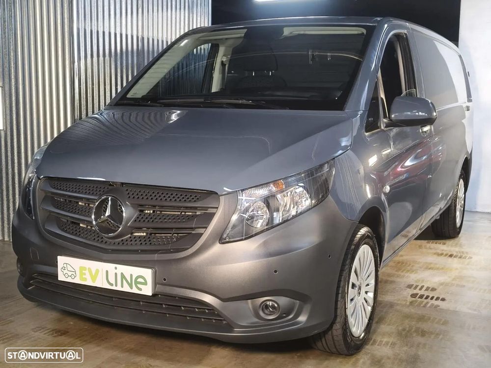Mercedes-Benz eVito Tourer Extra-Longa PRO - 4