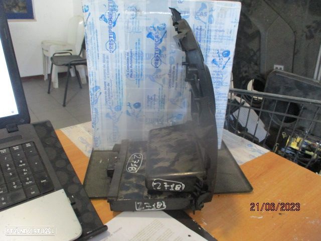 Grelha Friso 847414A040 HYUNDAI H1 1998 2.5D 80CV 4P BRANCO CONSOLA CENTRAL - 3