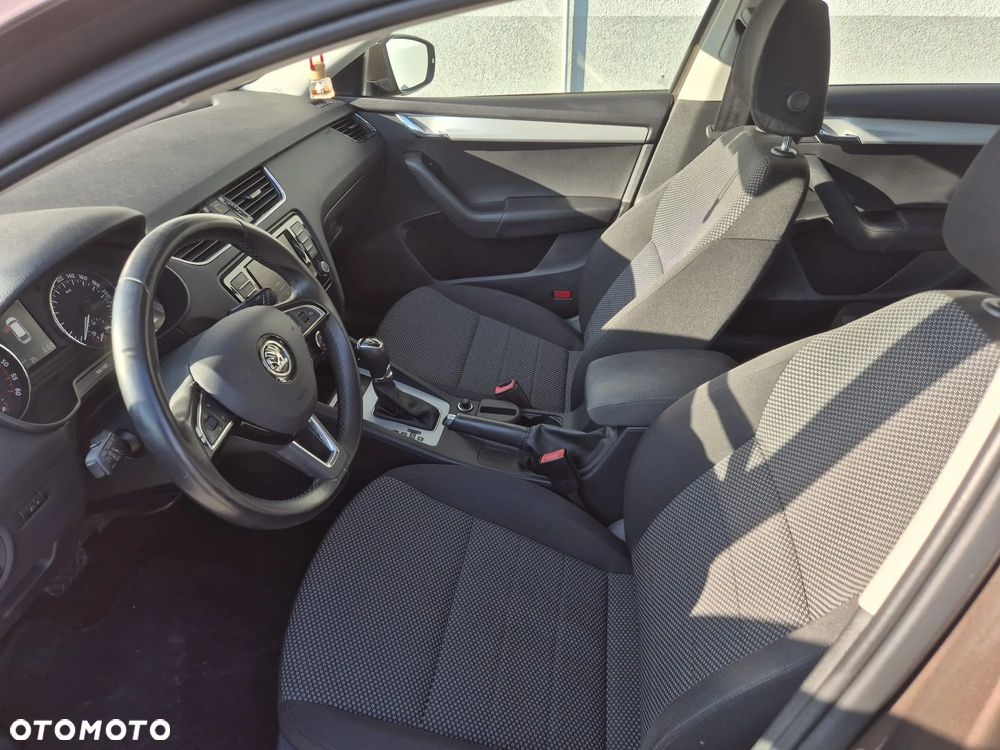 Skoda Octavia 2.0 TDI (Green tec) DSG Ambition - 14