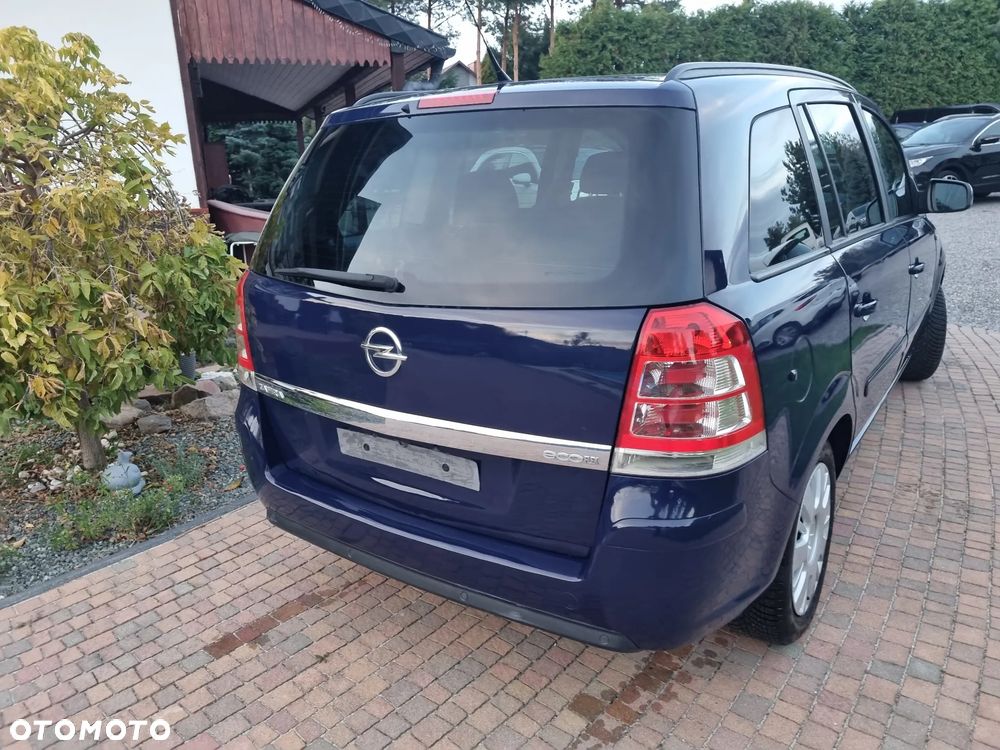 Opel Zafira 2013 photo 5