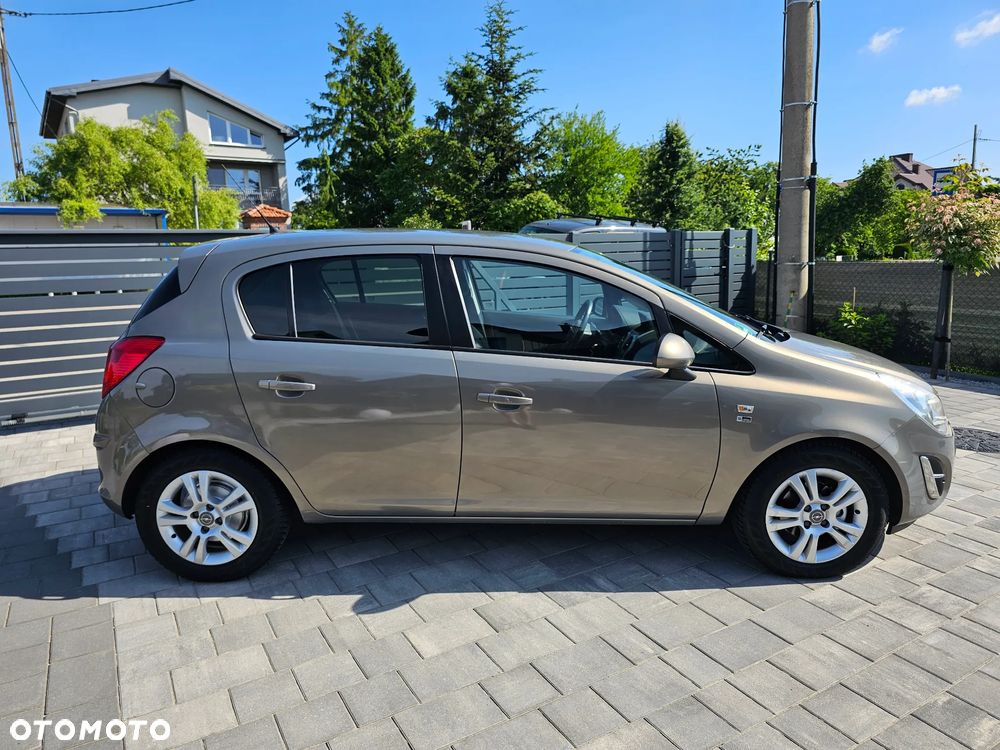Opel Corsa 1.4 16V Automatik 150 Jahre - 20