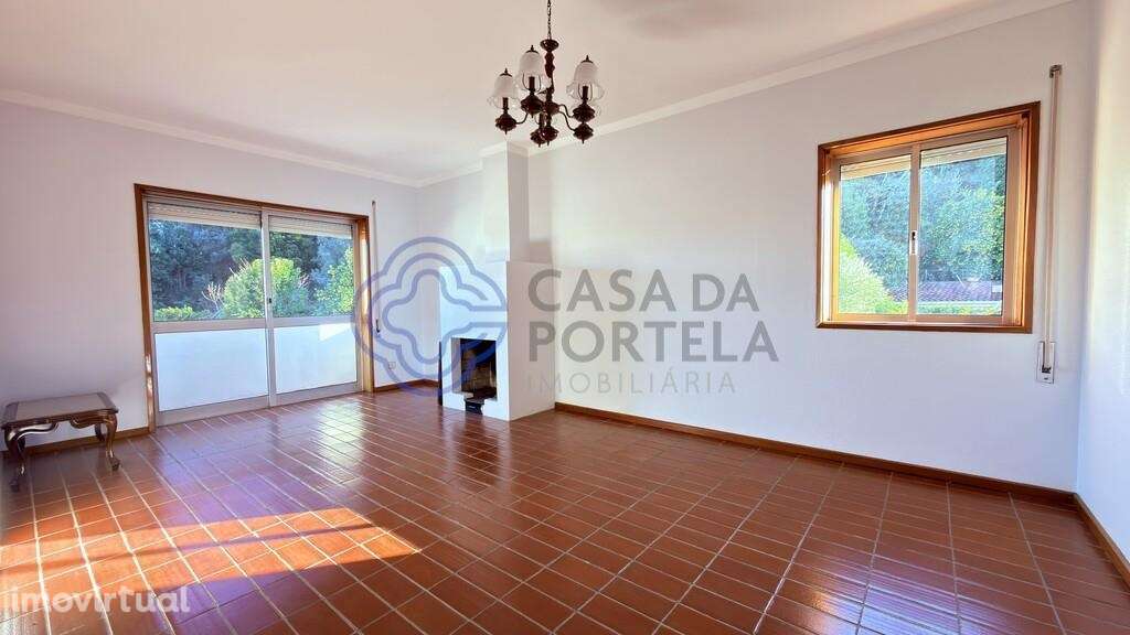 T2 espaçoso com terraço, garagem e águas furtadas de uso exclusivo, no - Grande imagem: 2/37