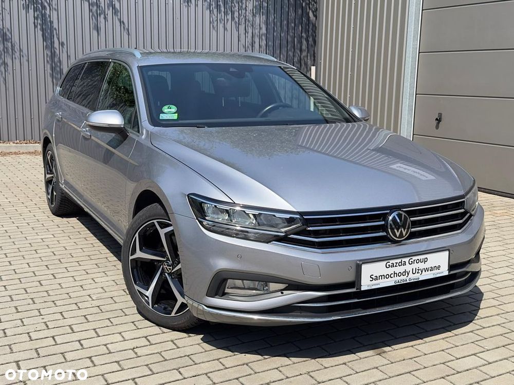 Volkswagen Passat - 2