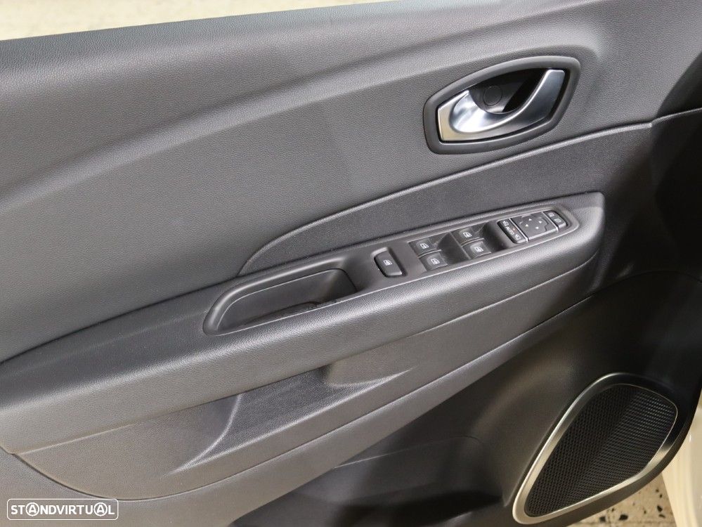 Renault Captur (ENERGY) dCi 90 LIMITED - 19