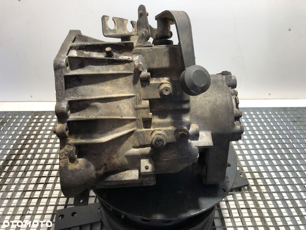 SKRZYNIA BIEGÓW  MERCEDES-BENZ VITO Autobus (W638) 1996 - 2003 108 D 2.3 (638.164) 58 kW [79 KM] - 5