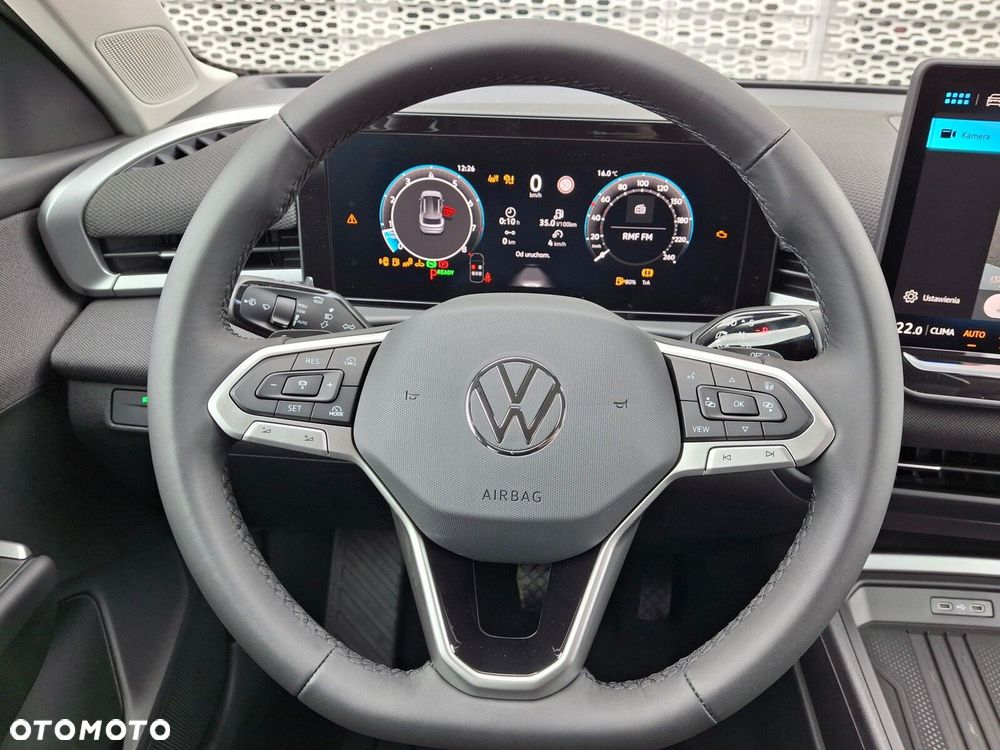 Volkswagen T-Roc 1.5 eTSI Life DSG - 22