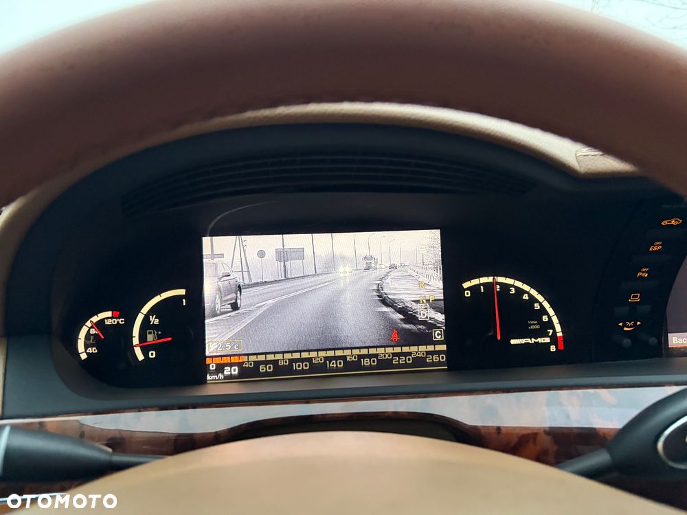 Mercedes-Benz Klasa S 63 AMG - 39