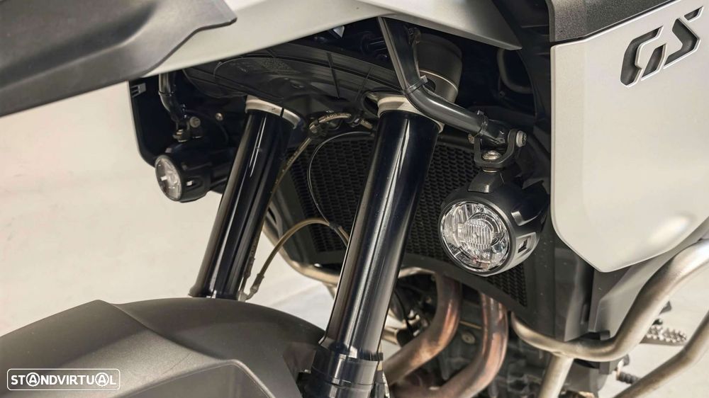 BMW F 900 GS - 12