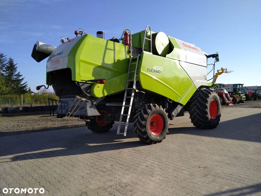Claas Tucano 450 - 3
