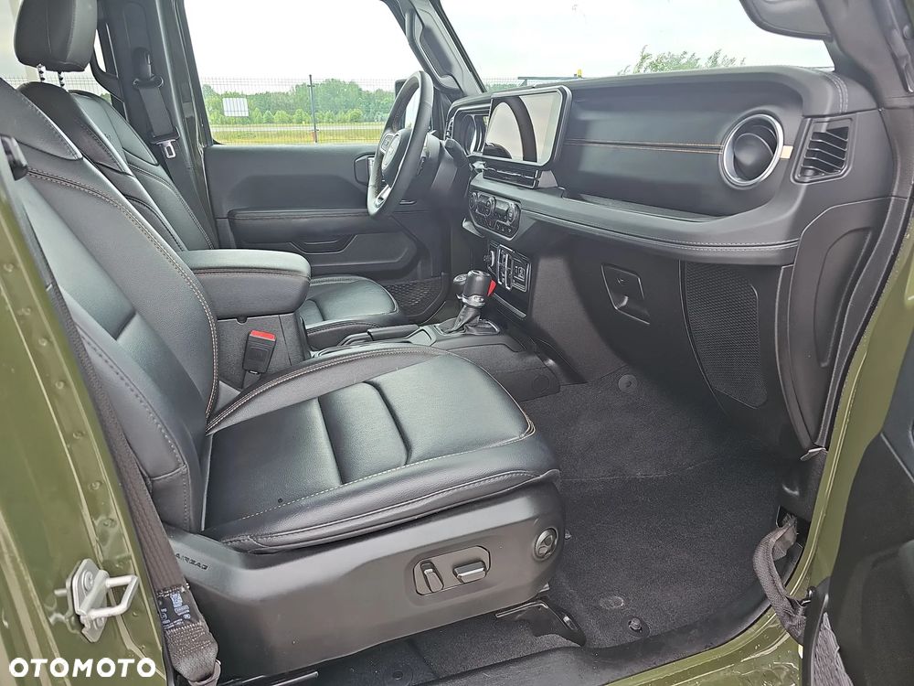 Jeep Wrangler Unlimited GME 2.0 Turbo Sahara - 20