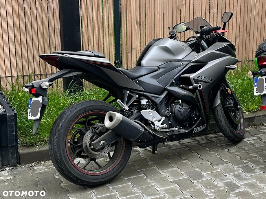 Yamaha R3 - 3