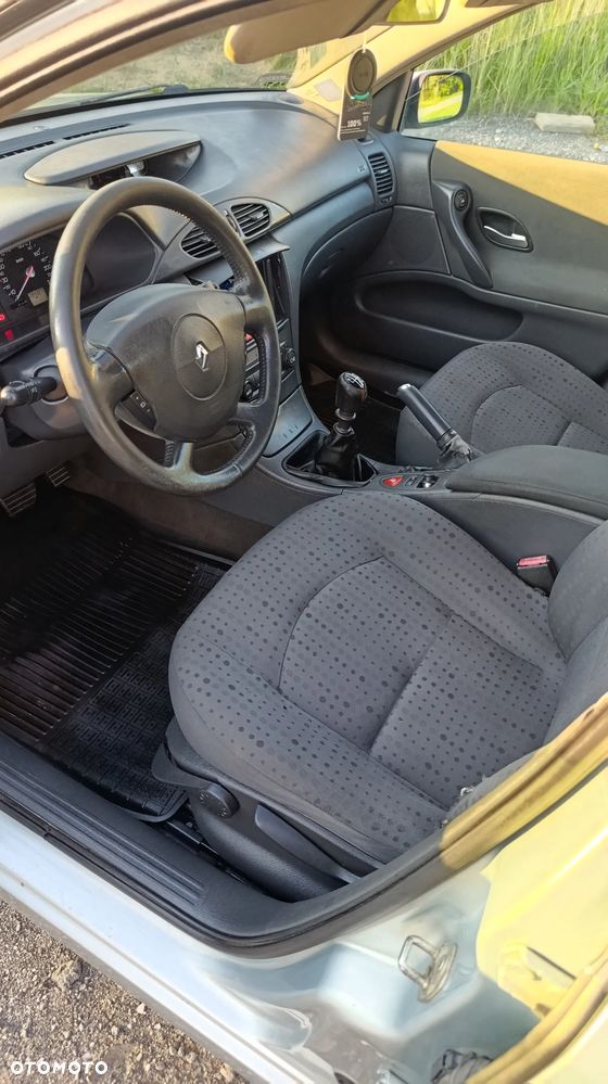 Renault Laguna 1.9 dCi Confort Authentique - 6