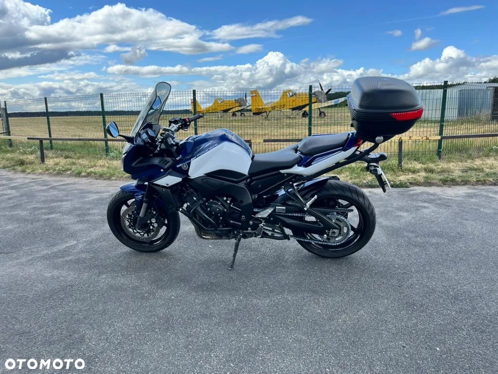 Yamaha FZ - 2
