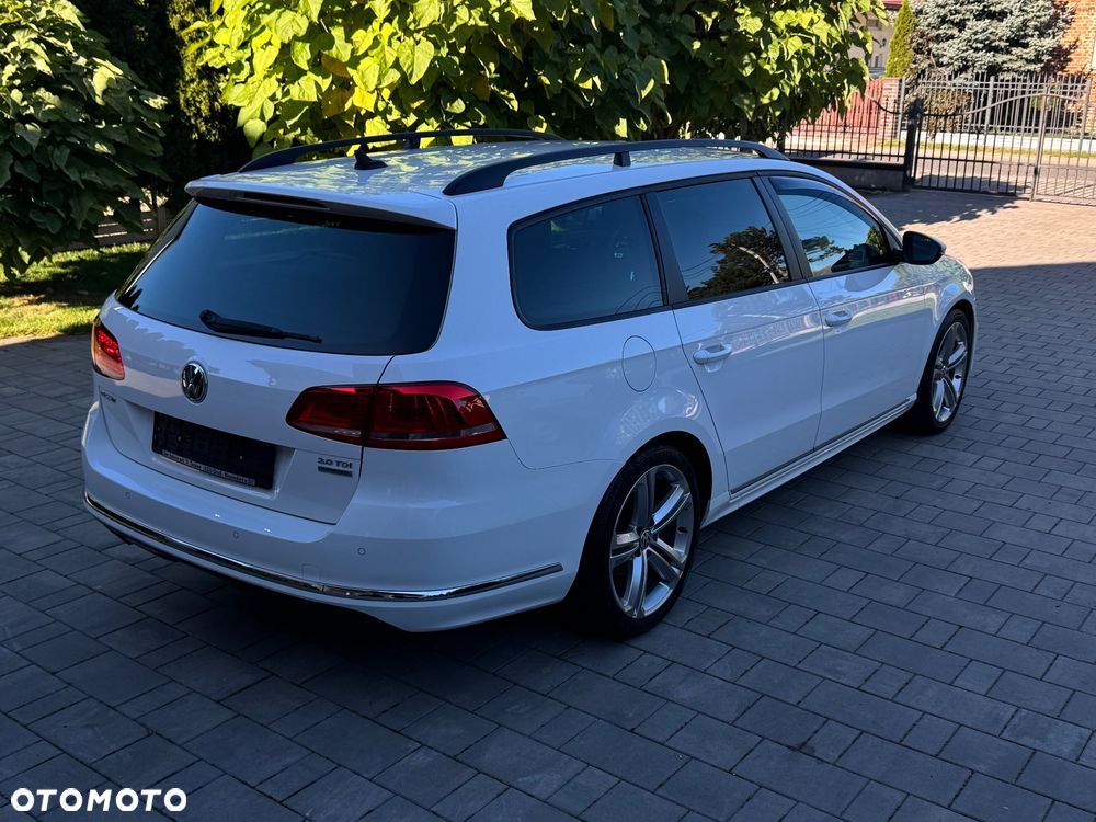 Volkswagen Passat 2.0 TDI Highline R-Style DSG - 2