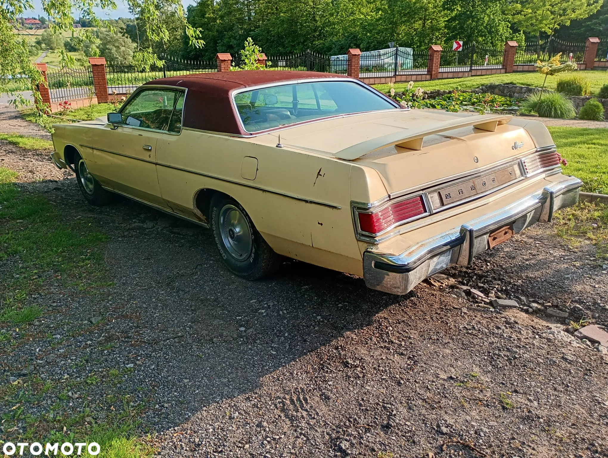 Ford Mercury - 6