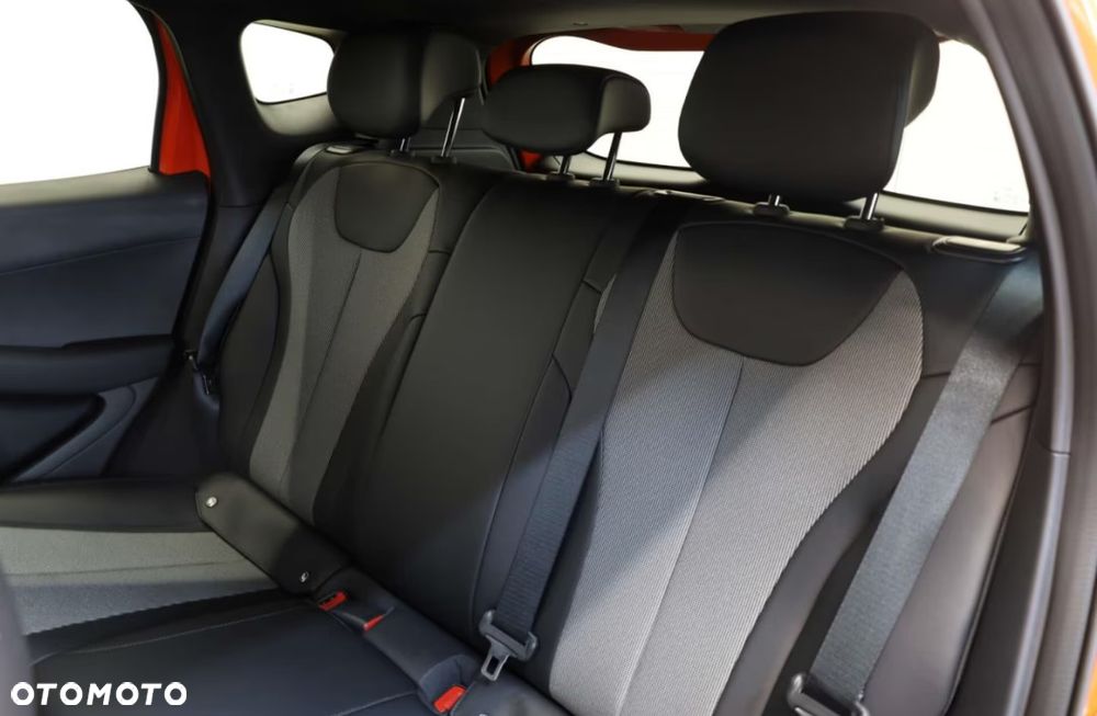 BYD Dolphin Comfort E-CVT - 10