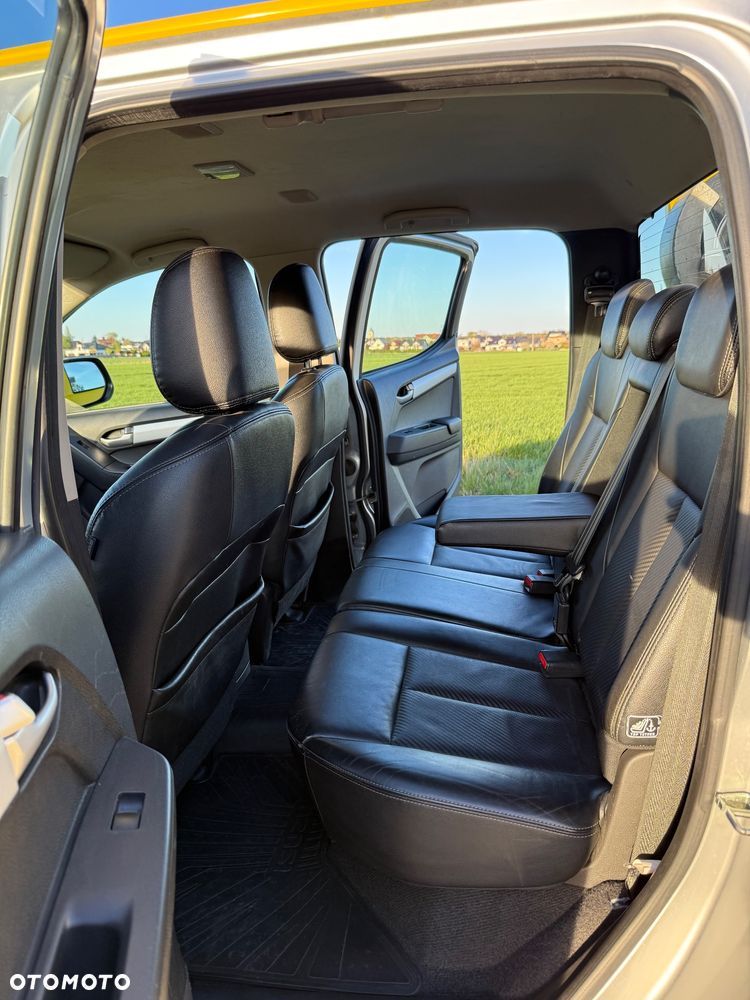 Isuzu D Max OMARS - 17