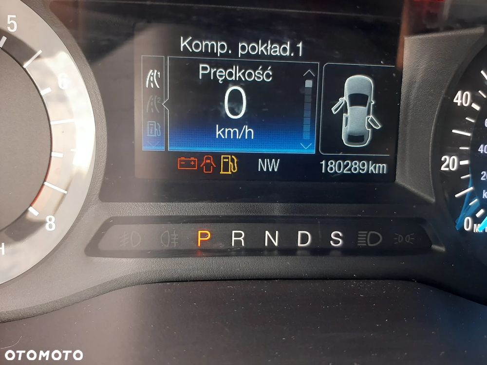 Ford Edge - 10