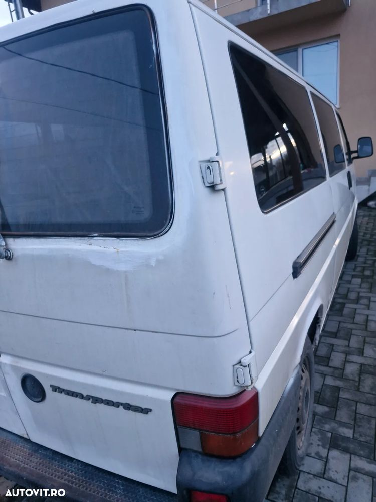 Volkswagen Transporter - 3