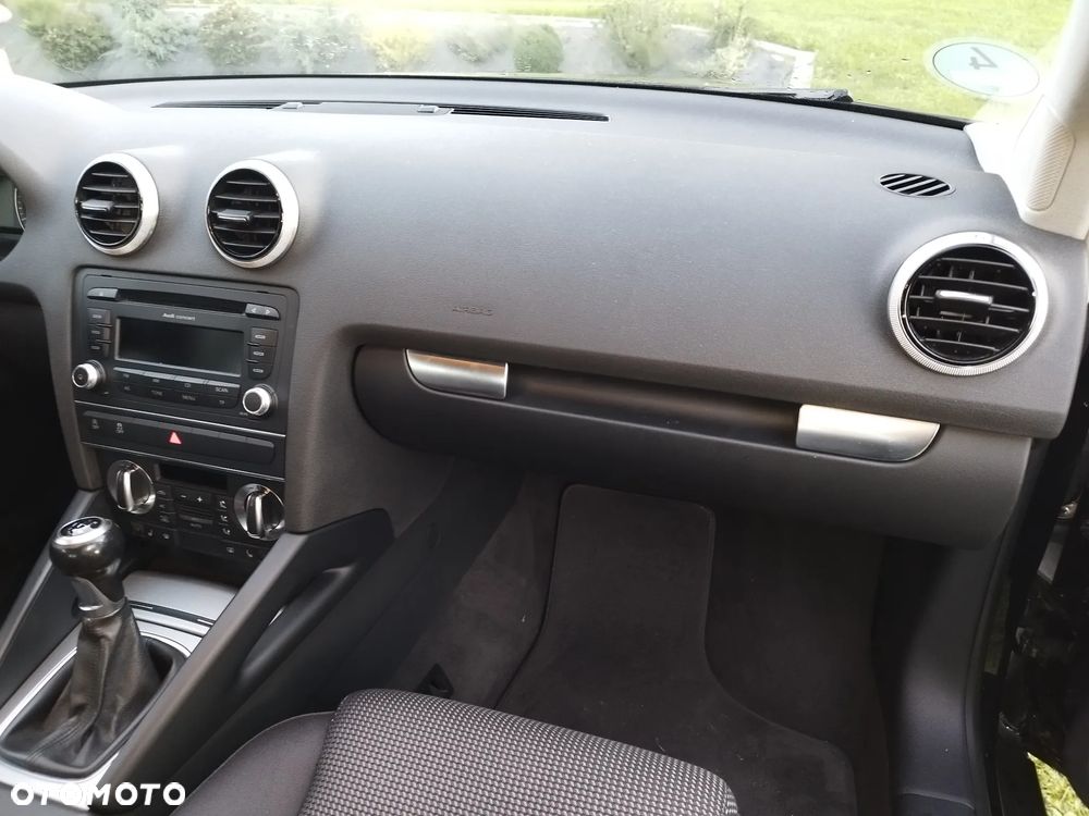 Audi A3 Sportback - 13