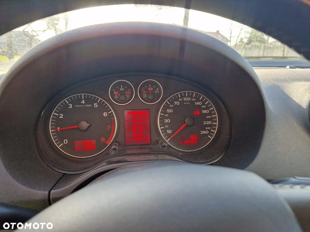 Audi A3 Sportback - 12