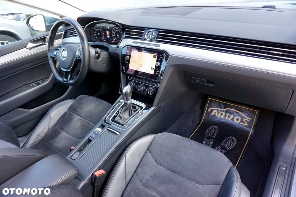 Volkswagen Arteon 2.0 TDI SCR DSG Elegance - 35