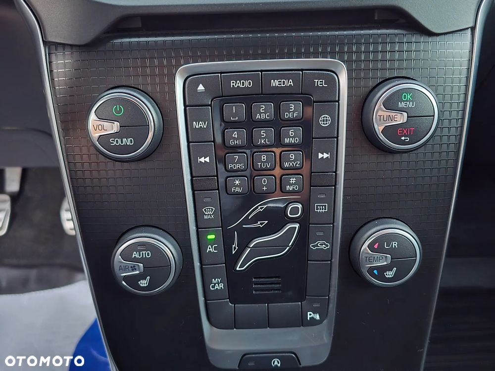 Volvo V40 D2 RDesign - 32