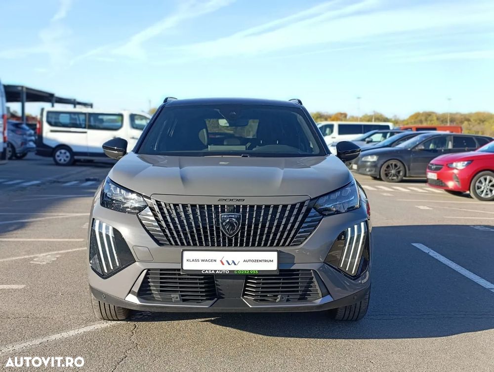 Peugeot 2008 1.2 L PureTech STT EAT8 GT Line - 2