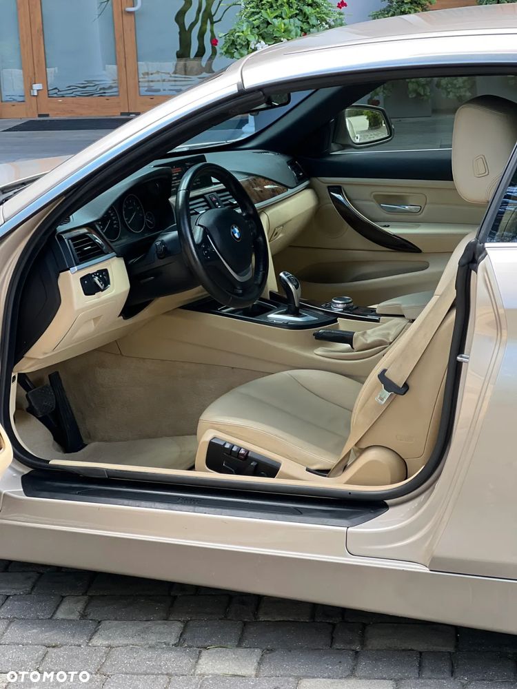 BMW Seria 4 428i Cabrio xDrive - 23
