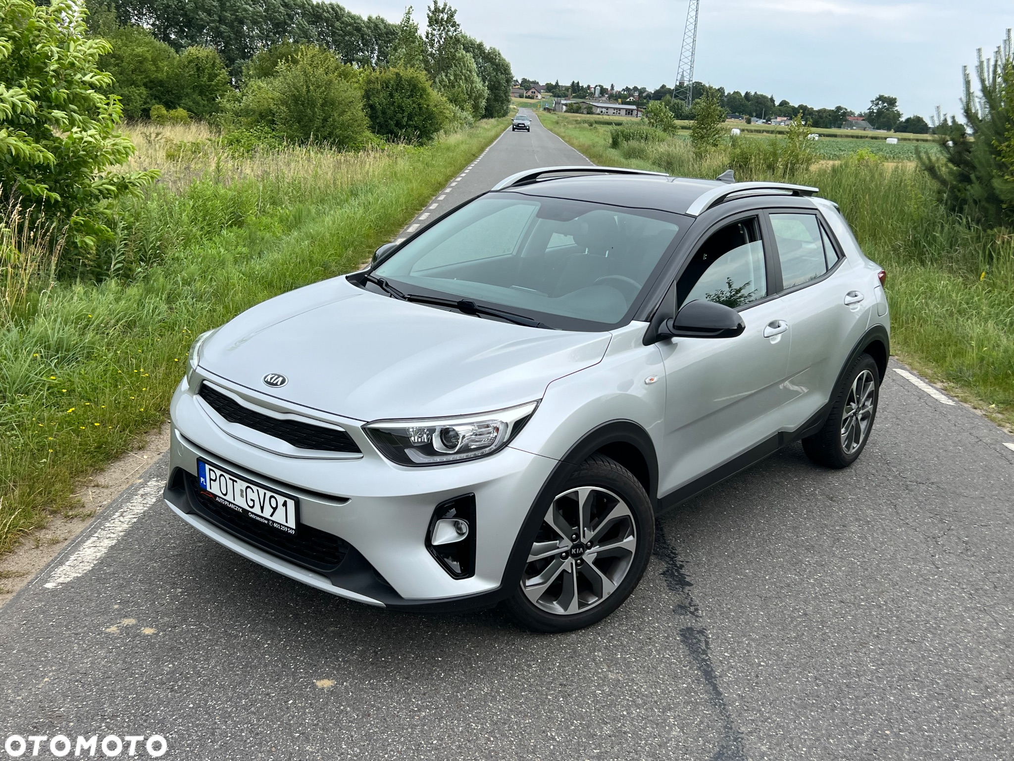 Kia Stonic 1.0 T-GDI 100 OPF Dream-Team Edition - 4