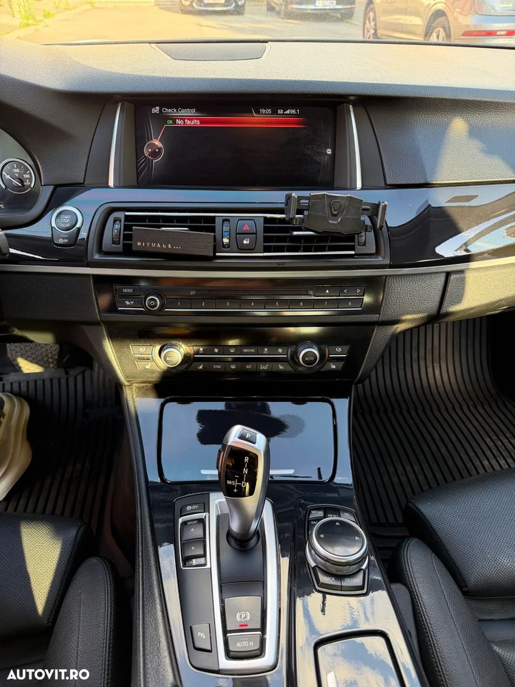 BMW Seria 5 520d Aut. - 8
