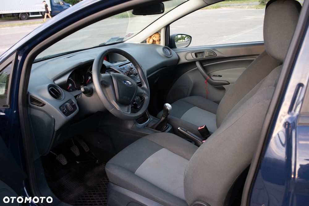 Ford Fiesta 1.4 TDCi Ambiente - 16