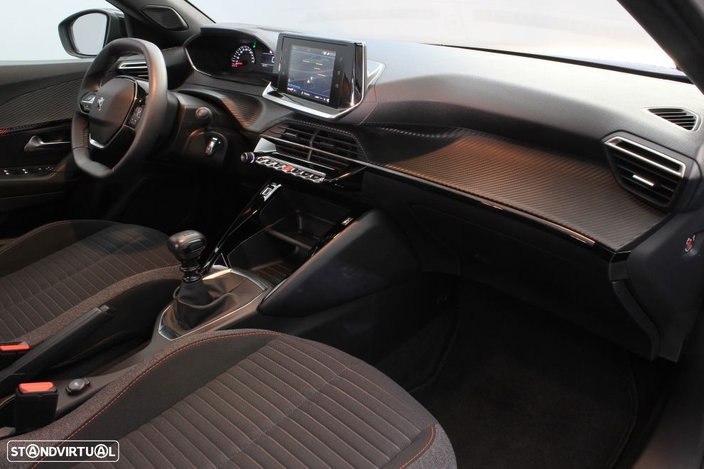 Peugeot 2008 1.2 PureTech Active Pack - 19