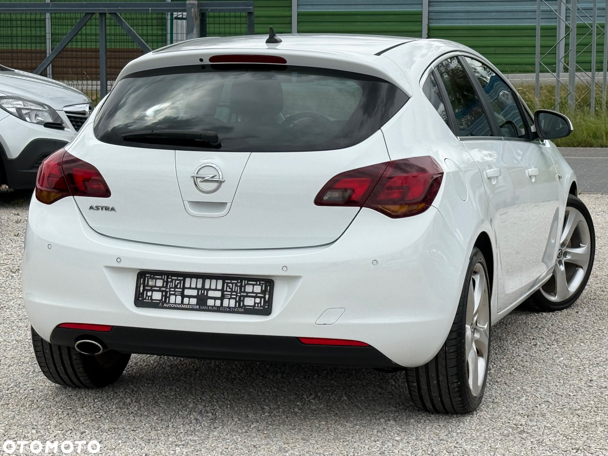 Opel Astra 1.4 Turbo Cosmo - 10