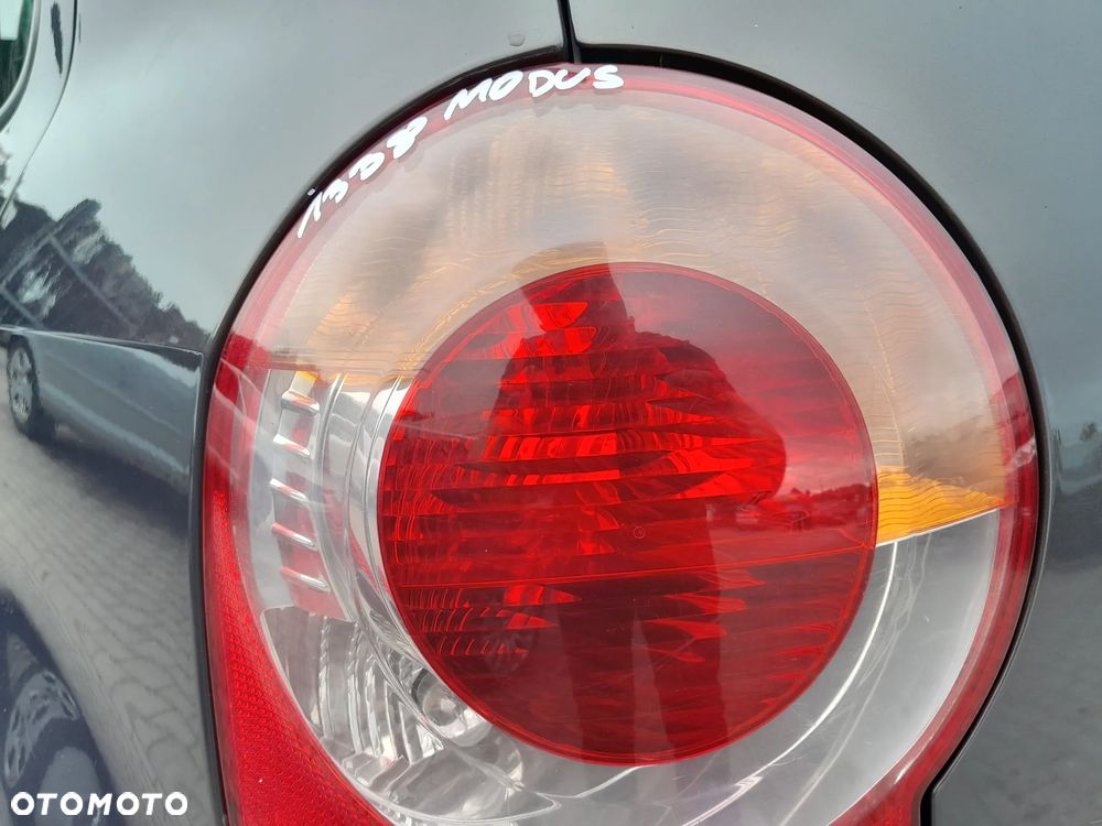 RENAULT MODUS LAMPA TYLNA LEWA W BŁOTNIK - 3