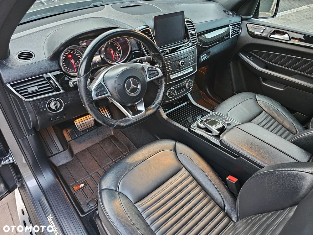 Mercedes-Benz GLS 350 d 4-Matic - 9