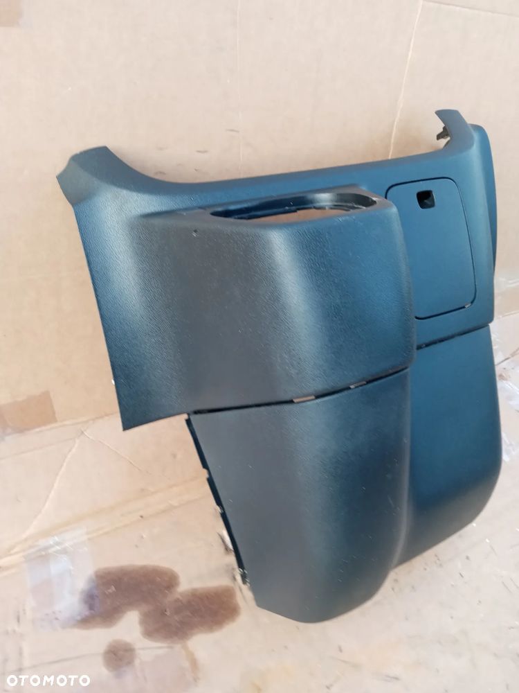 Osłona zaślepka deski konsoli Renault Trafic III Vivaro B 93868019 969104465R - 3