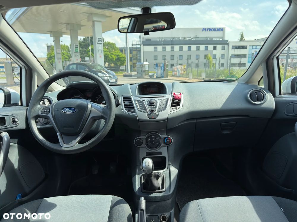 Ford Fiesta 1.25 Trend Edition - 6
