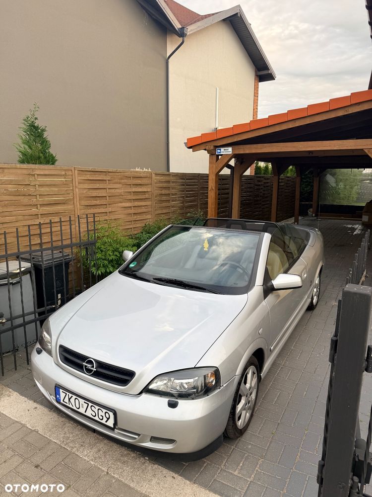 Opel Astra 2.2 Bertone - 1