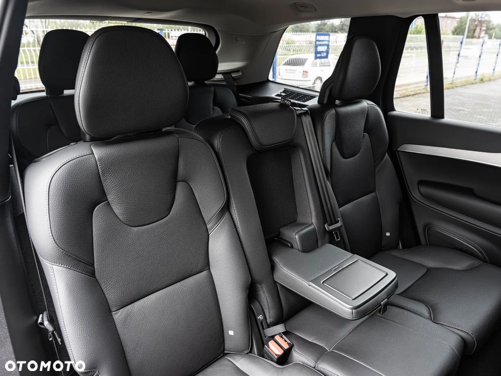 Volvo XC 90 - 27