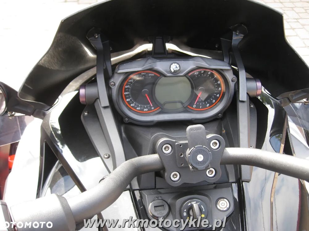Can-Am Spyder - 9