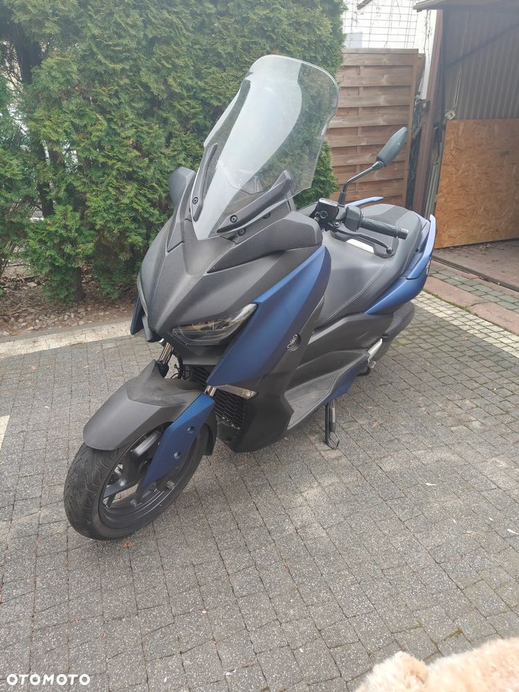Yamaha X-max - 1