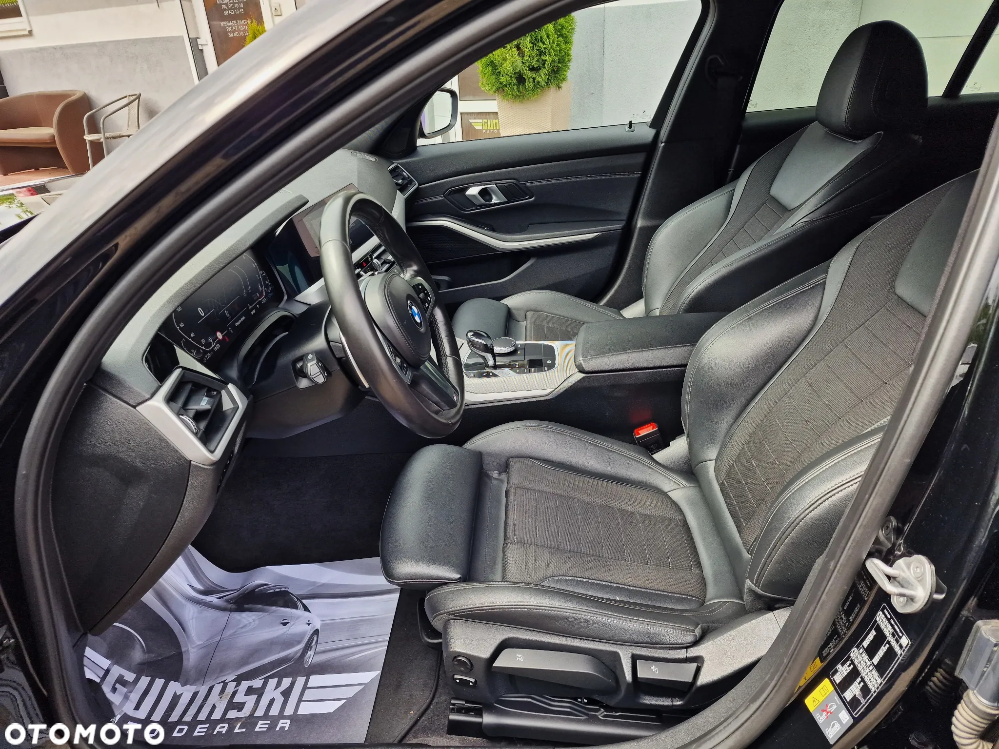 BMW Seria 3 330e PHEV - 18