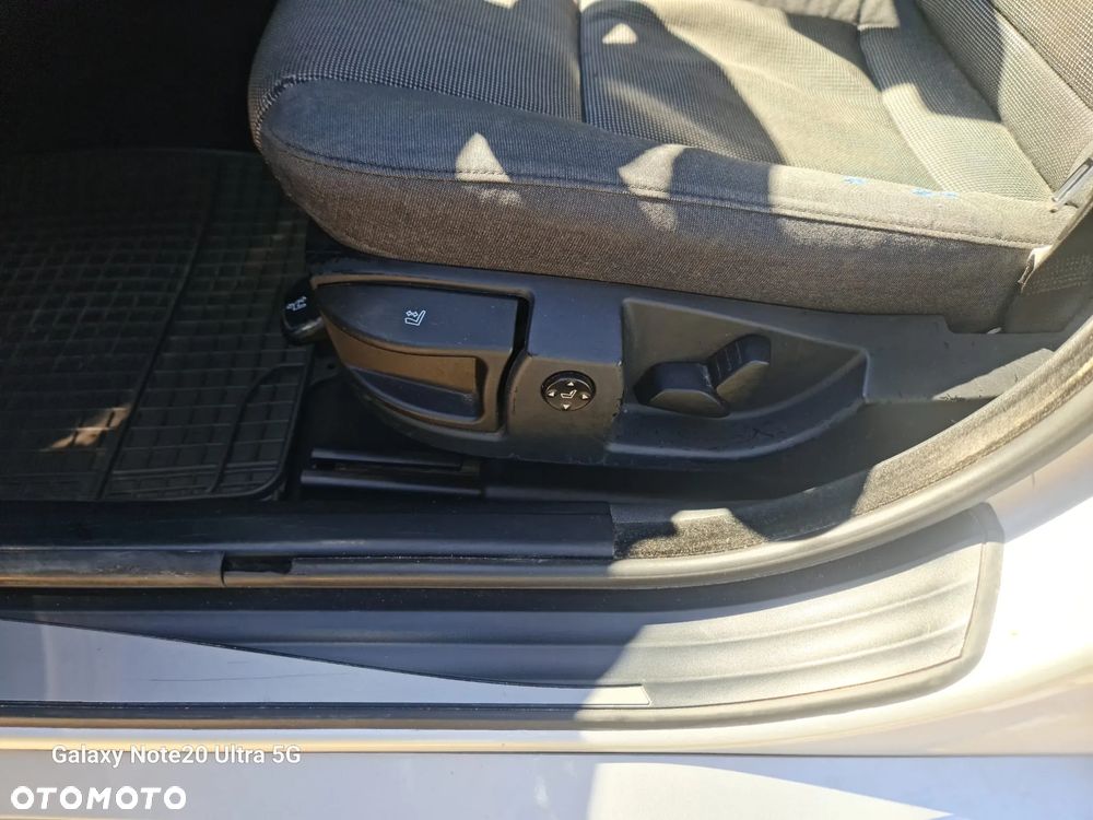 BMW Seria 5 - 11