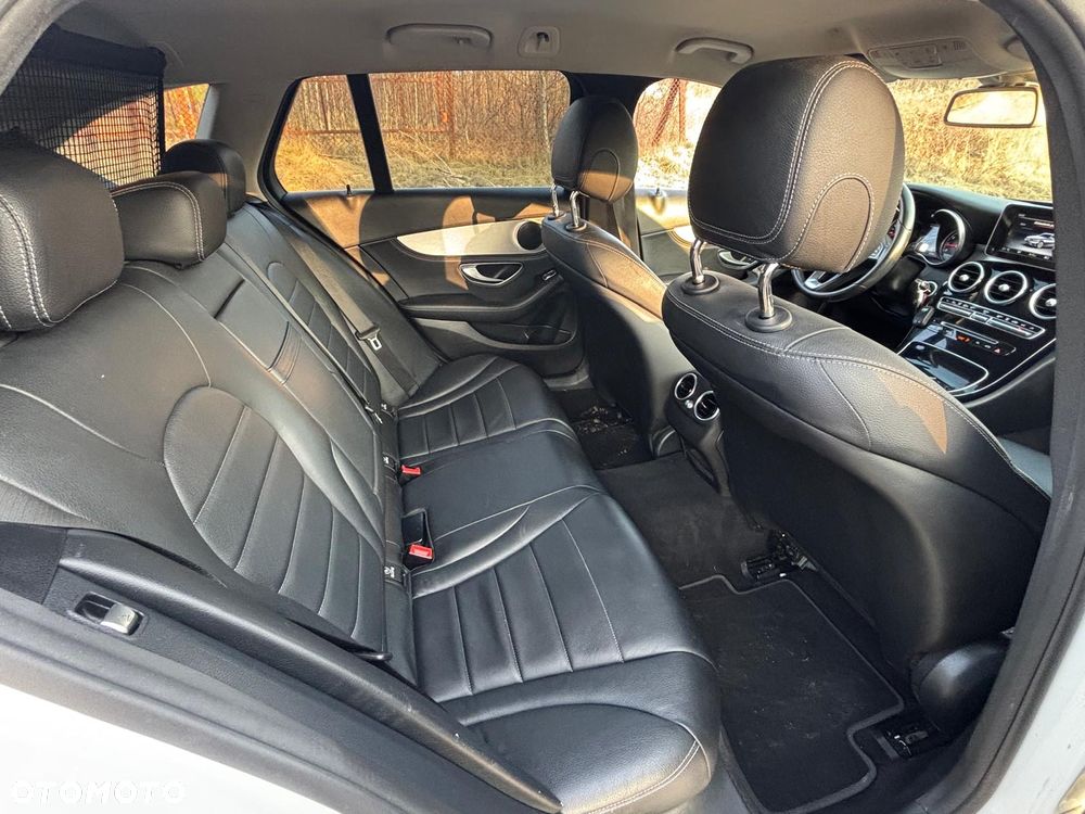 Mercedes-Benz Klasa C - 38